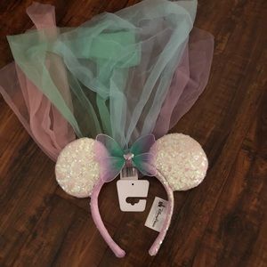 Disney disneyland minnie mouse butterfly ears.